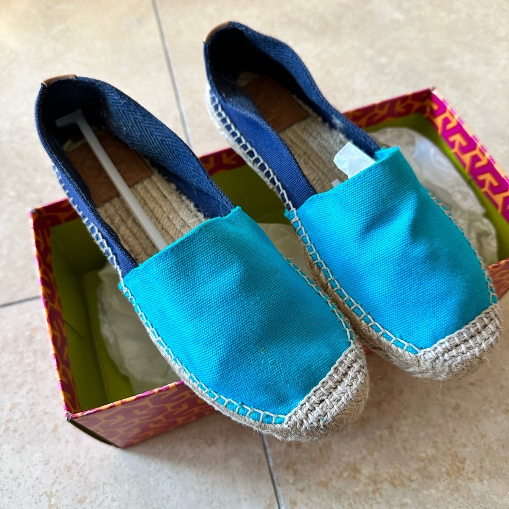 Tory Burch flats